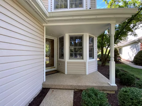 St. Charles, IL 60174,1920 Waverly CIR