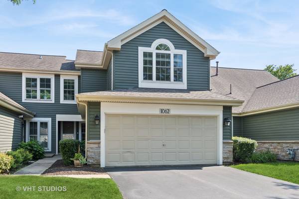1062 RIDGEFIELD CIR, Carol Stream, IL 60188