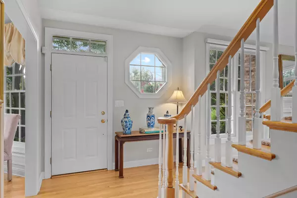 Lake Forest, IL 60045,572 Stockbridge CT