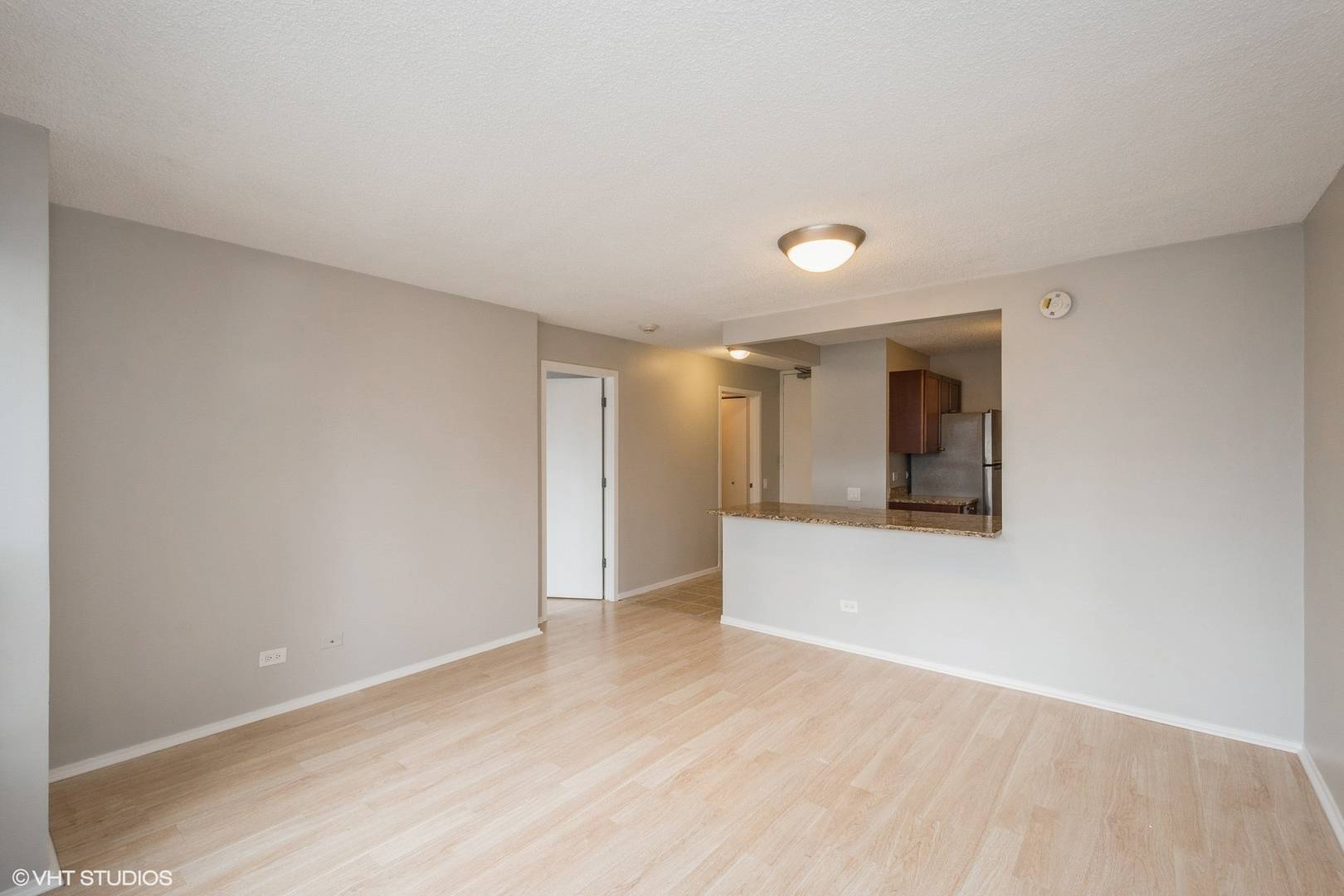 Chicago, IL 60611,30 E Huron ST #2503