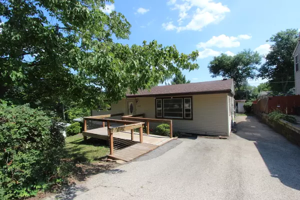8617 Memory TRL, Wonder Lake, IL 60097