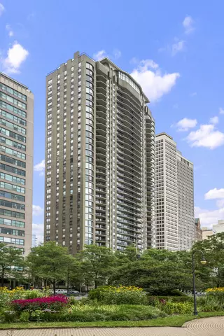 1040 N Lake Shore DR #26B, Chicago, IL 60611