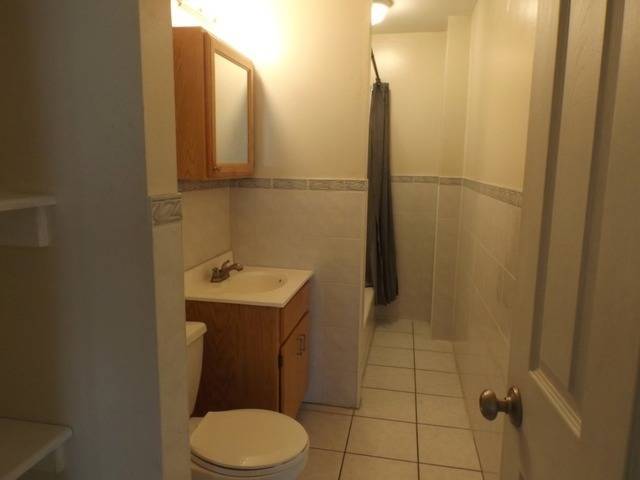 Chicago, IL 60615,301 E 50th ST #B