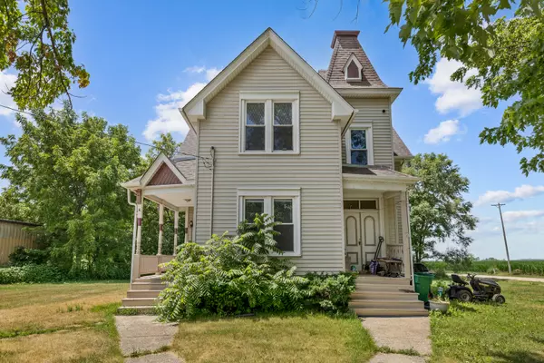 19025 E County Line RD #1, Maple Park, IL 60151