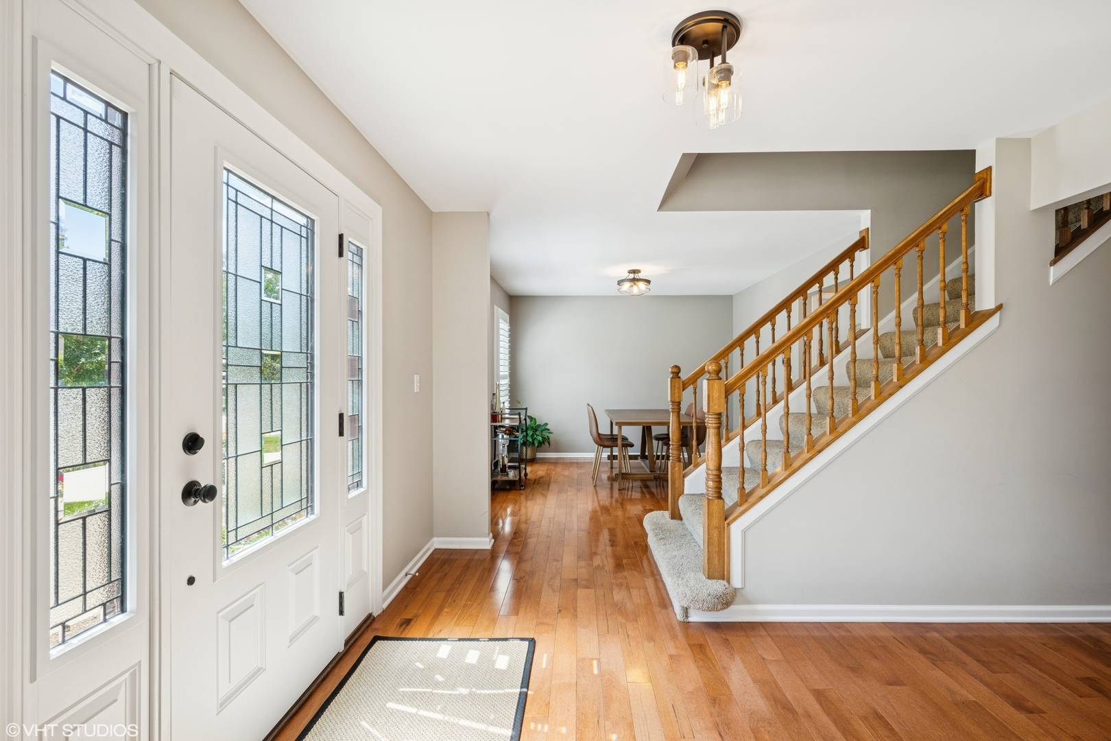 Bartlett, IL 60103,1460 Canter LN