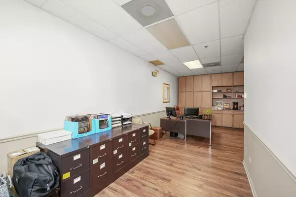 Orland Park, IL 60462,15127 S 73rd AVE #A3