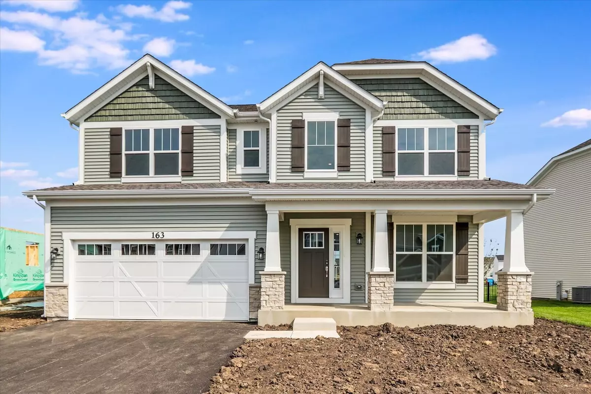 Oswego, IL 60543,163 Piper Glen AVE