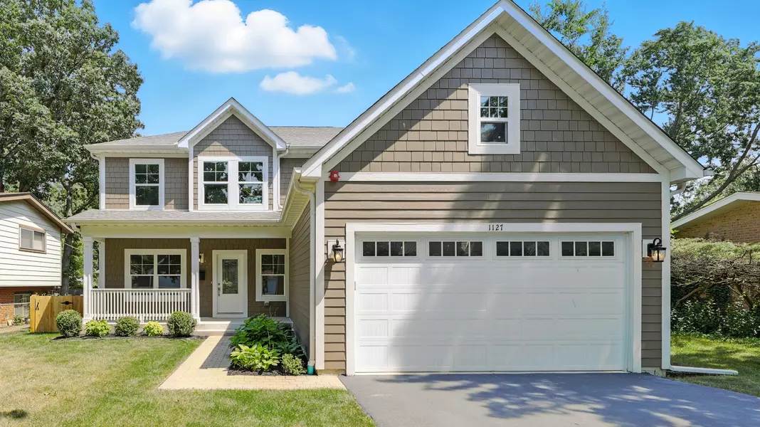 1127 Kenton RD, Deerfield, IL 60015