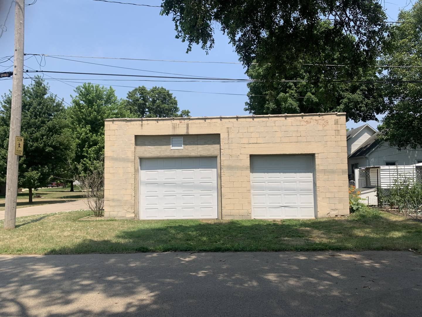 Oglesby, IL 61348,353 W Porter ST