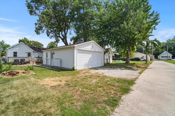 Bloomington, IL 61701,710 W Walnut ST