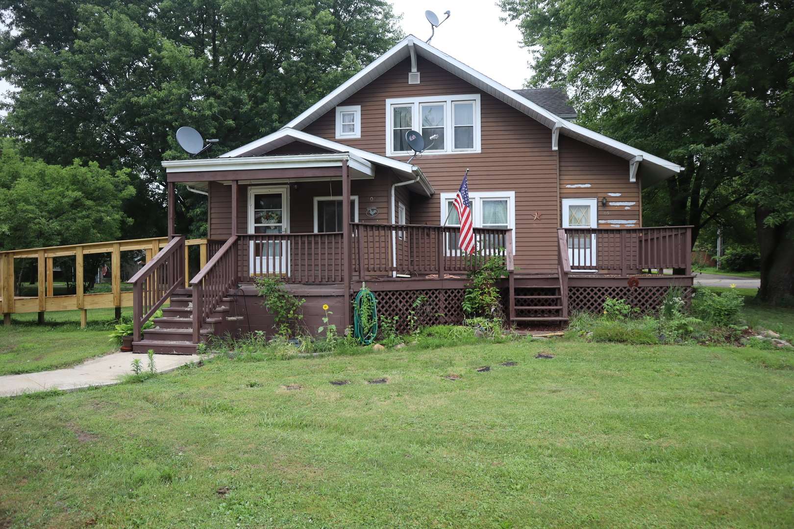 105 Bradley ST, New Bedford, IL 61346