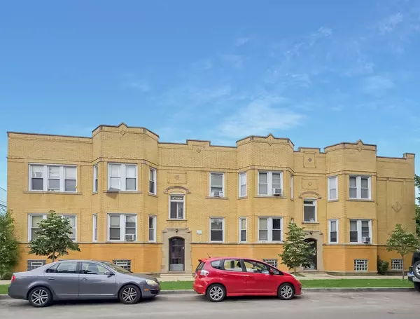 5500 W George ST #1M, Chicago, IL 60641