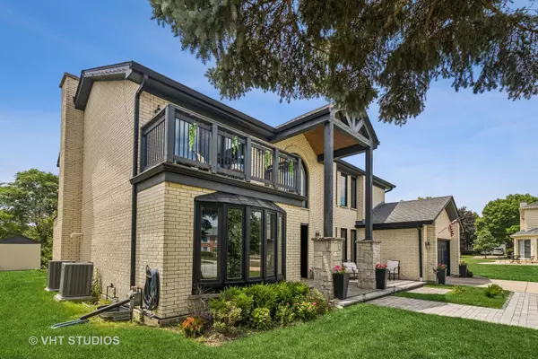 Glenview, IL 60025,3335 Elmdale RD