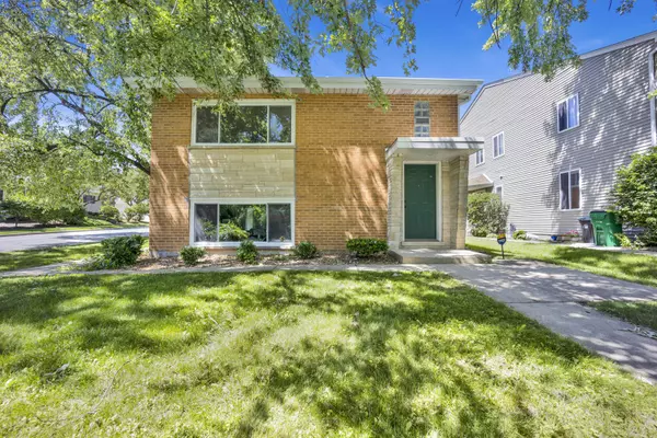 Winfield, IL 60190,27W180 Cooley AVE