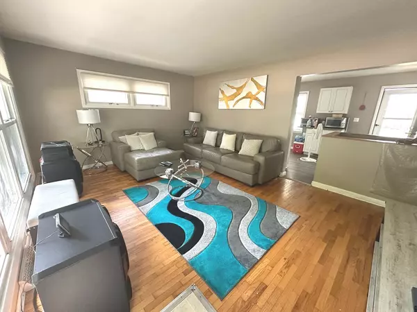 Normal, IL 61761,28 Delaine DR