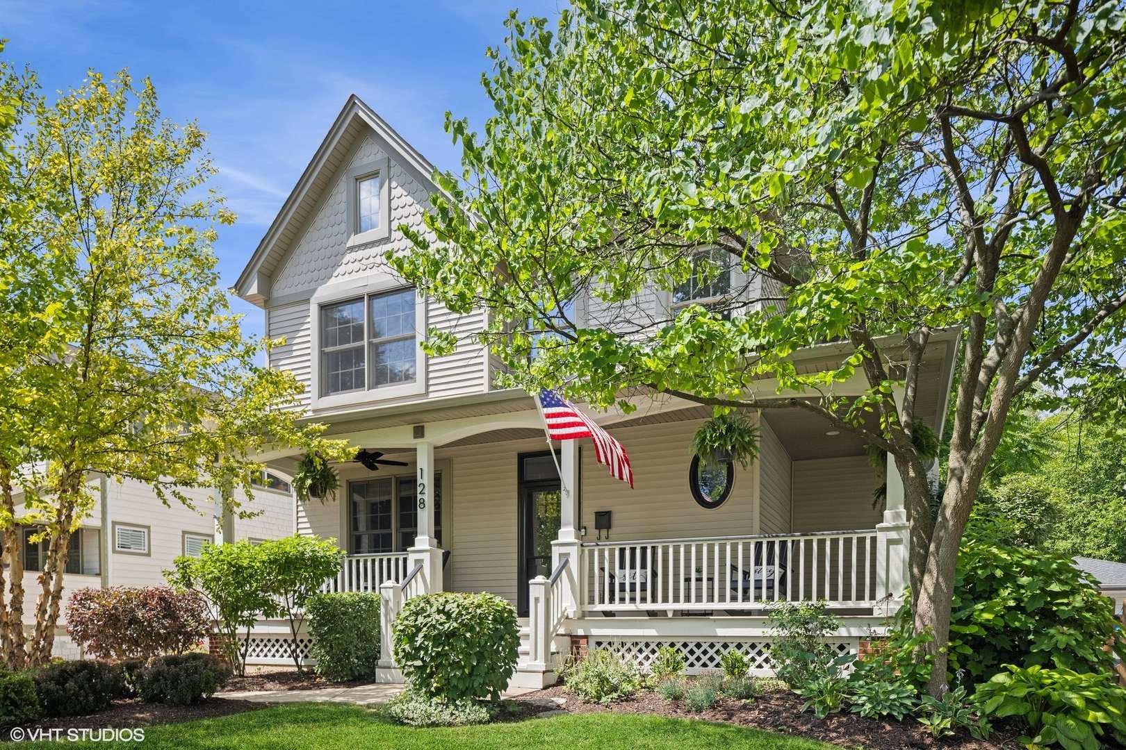 128 W Windsor AVE, Lombard, IL 60148