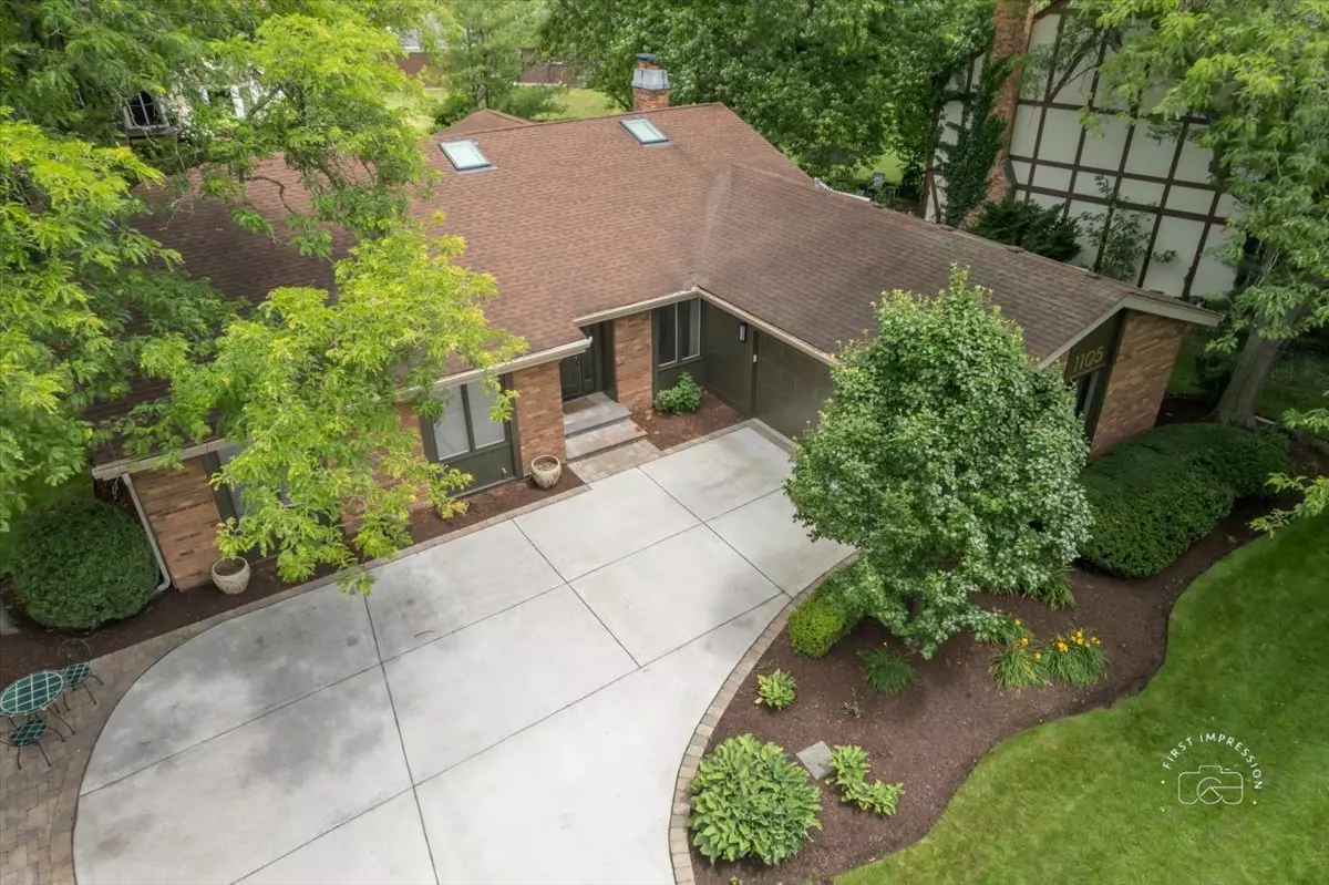 Naperville, IL 60563,1105 W Bauer RD