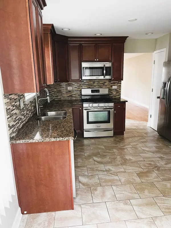 Hanover Park, IL 60133,4427 Edinburg LN #4427