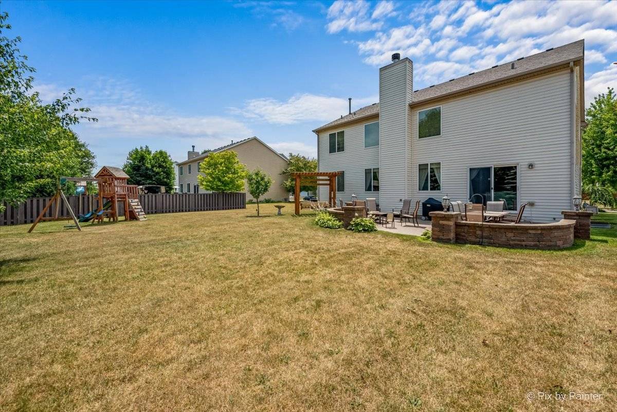Yorkville, IL 60560,2046 Hearthstone AVE