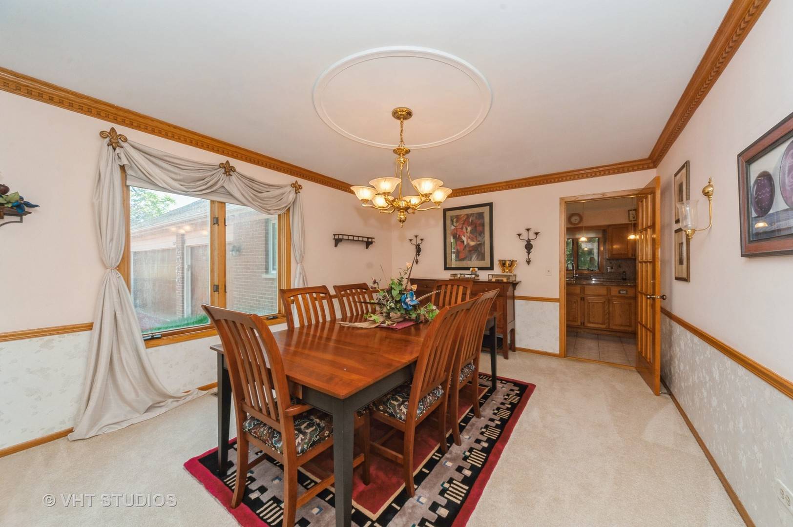 Prospect Heights, IL 60070,702 Newcastle LN