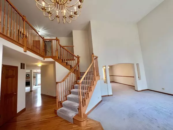 Naperville, IL 60563,780 Sigmund RD