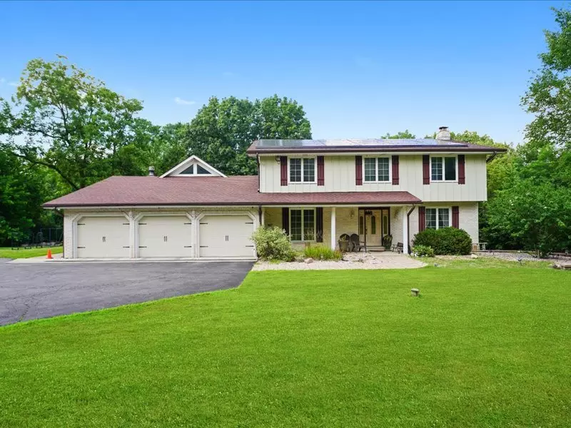 8714 W 123RD ST, Palos Park, IL 60464