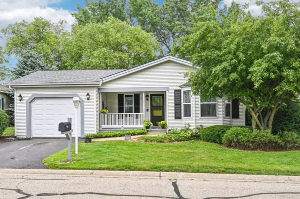 3538 Blue Heron CIR, Grayslake, IL 60030