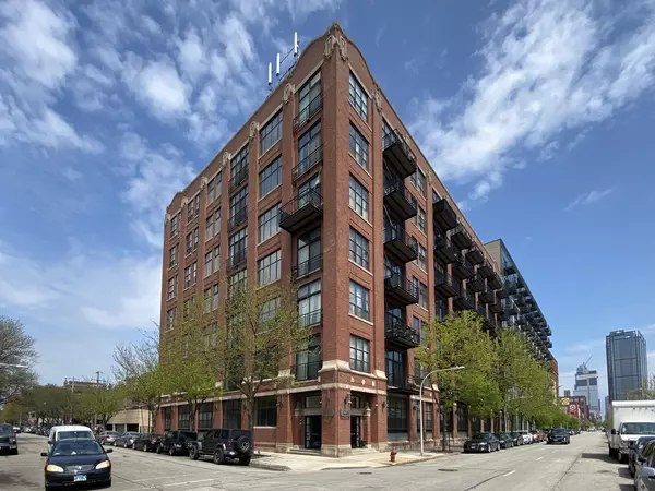 1250 W Van Buren ST #711, Chicago, IL 60607