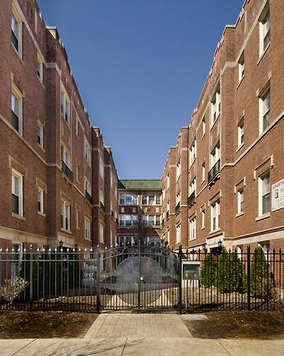 5728 S Blackstone AVE #108, Chicago, IL 60637