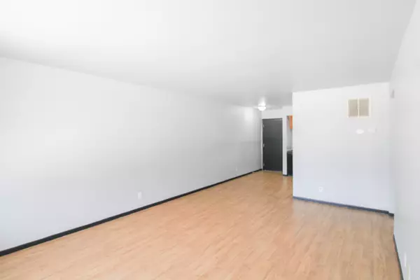 Urbana, IL 61801,2008 Vawter ST #103
