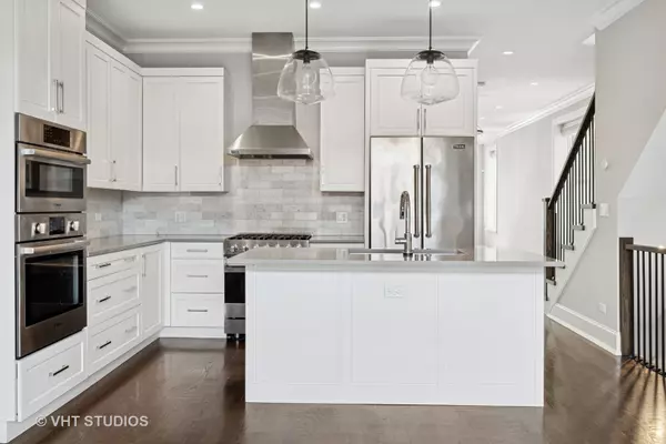 Chicago, IL 60647,2743 N Mozart ST