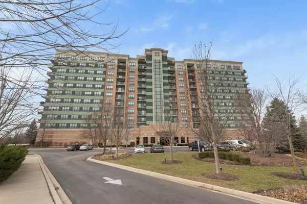 6420 Double Eagle DR #510, Woodridge, IL 60517