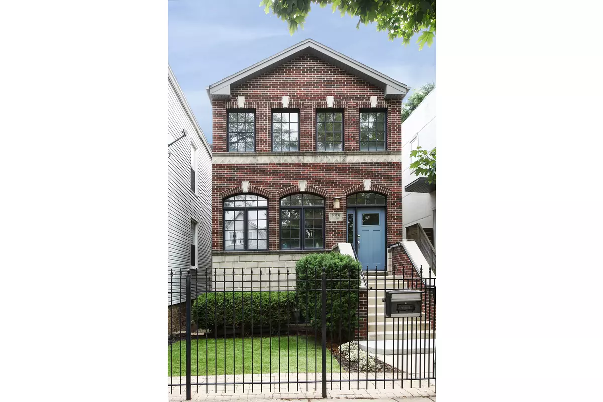 Chicago, IL 60647,1915 N Albany AVE