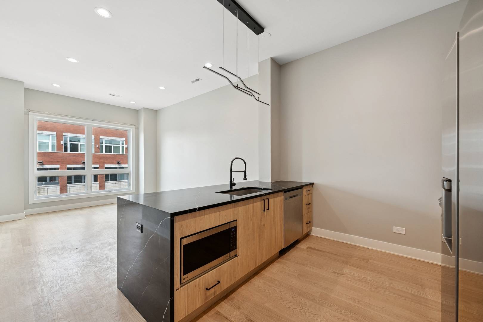 Chicago, IL 60622,1723 W North AVE #3