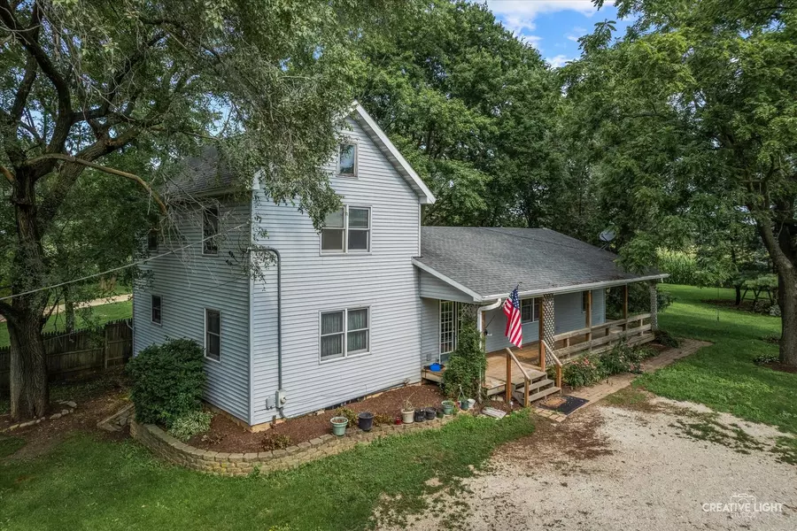 1481 #B Collins RD, Oswego, IL 60543
