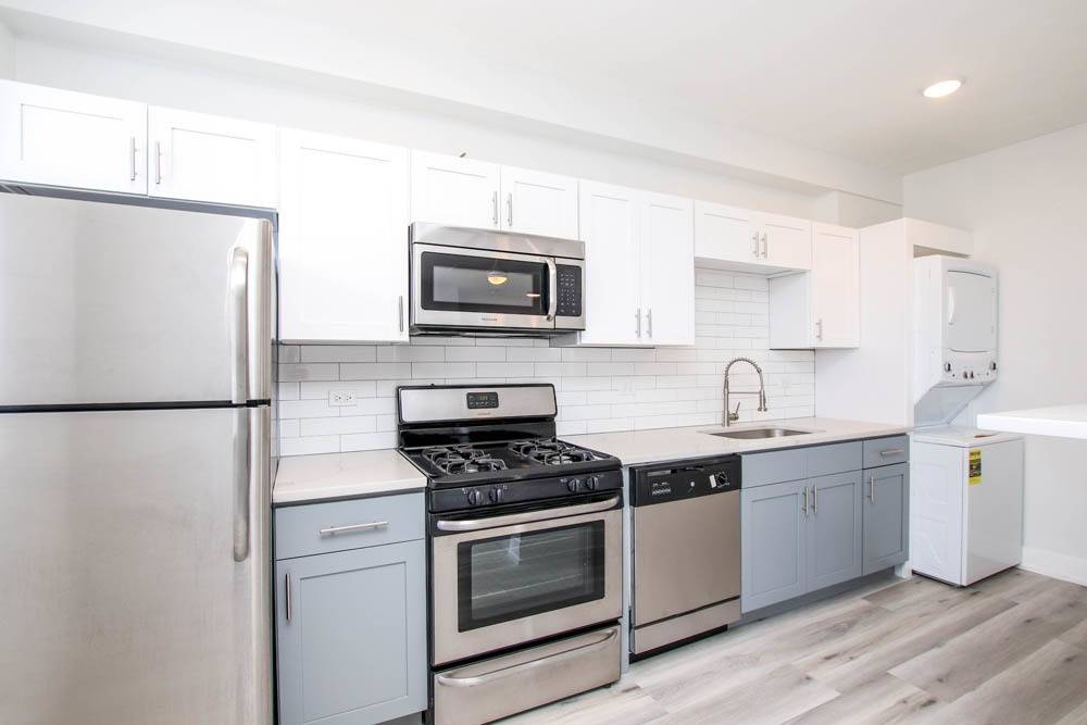 Chicago, IL 60660,5920 N Ridge AVE #315