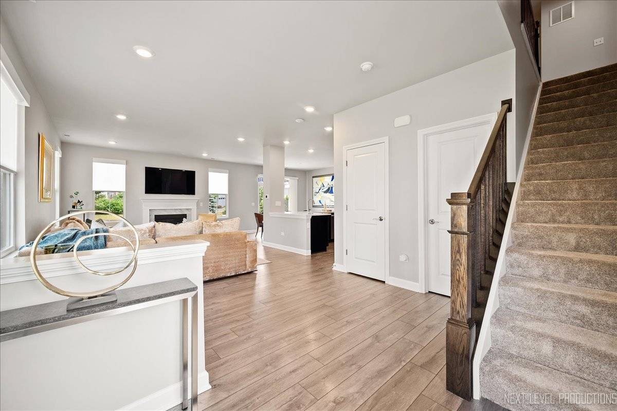 Aurora, IL 60504,4116 Chelsea Manor CIR