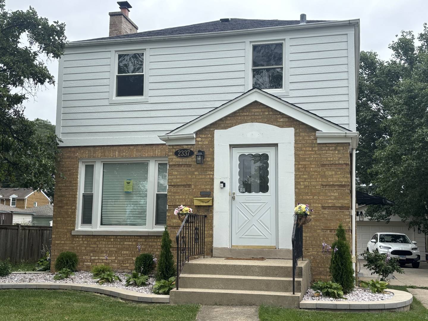 2337 Kensington AVE, Westchester, IL 60154