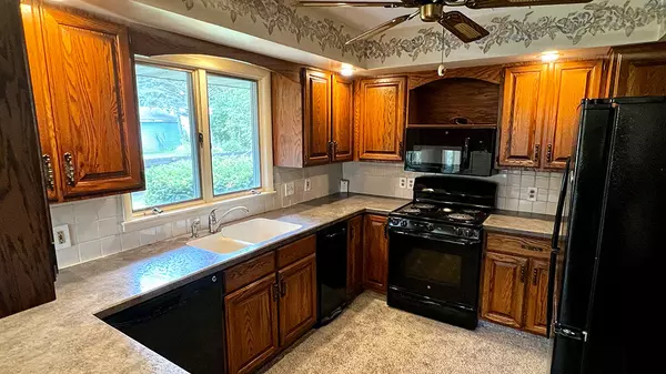 Morrison, IL 61270,16179 Greenland DR