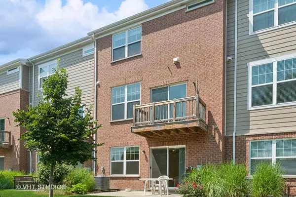 Wheeling, IL 60090,15 Timber Wolf DR