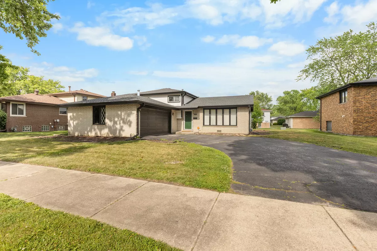 Glenwood, IL 60425,225 S Willow ST