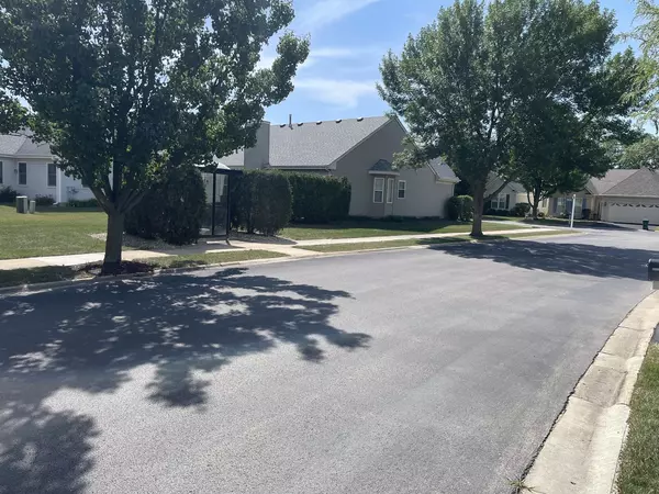 Plainfield, IL 60544,21024 W Walnut LN
