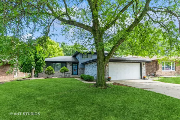 Willow Springs, IL 60480,218 Poston RD
