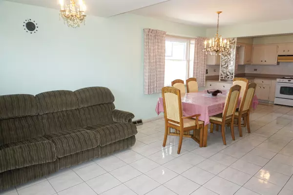 Harwood Heights, IL 60706,7632 W Norridge ST