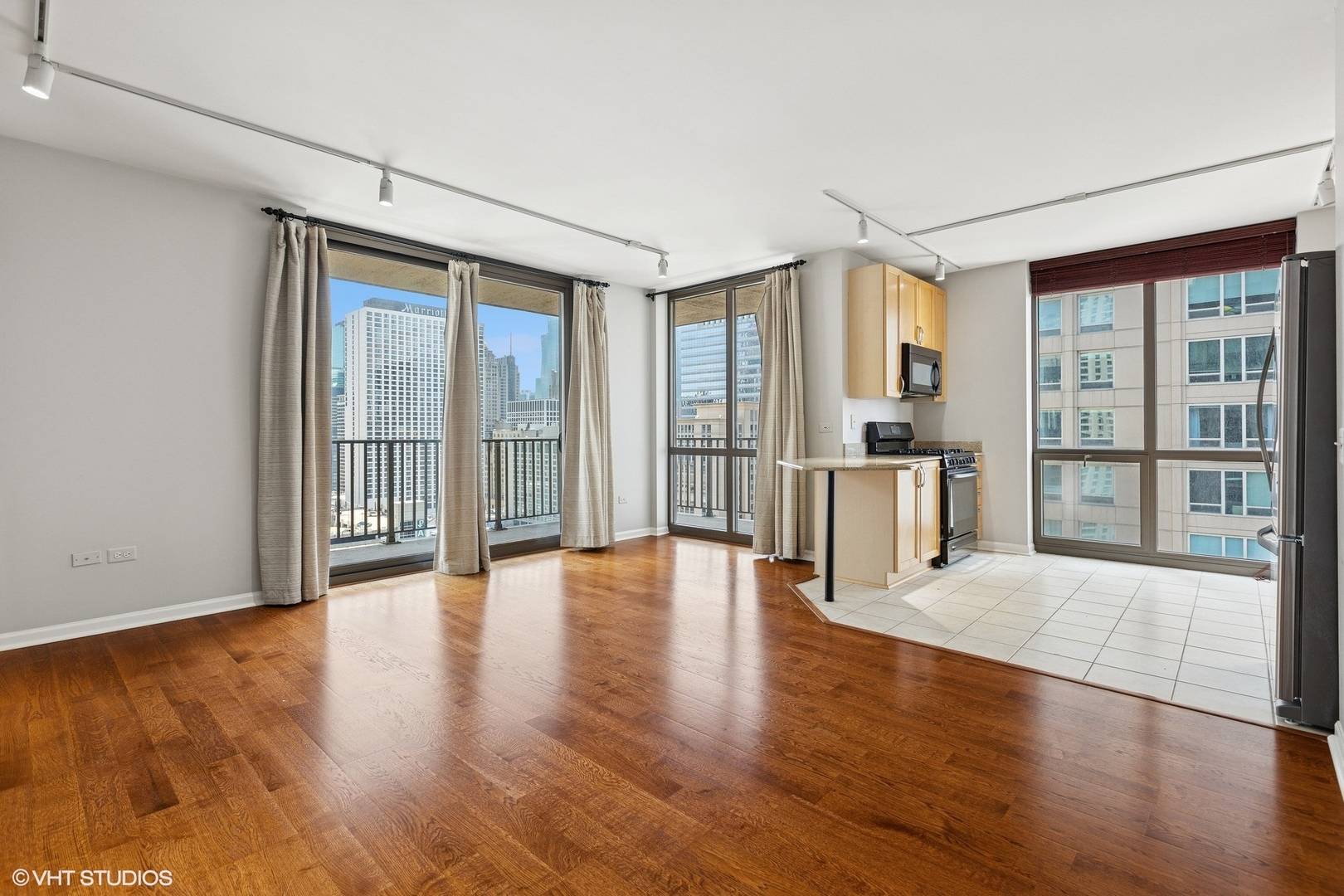Chicago, IL 60654,635 N Dearborn ST #2506