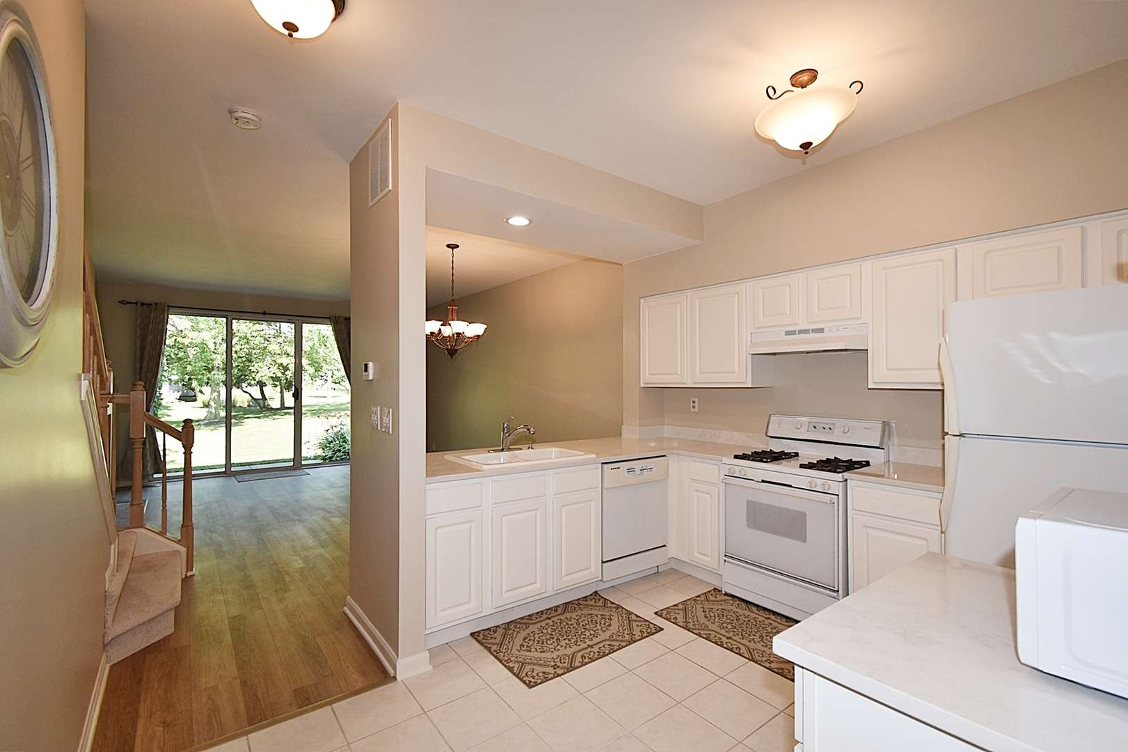 St. Charles, IL 60174,1815 Moore CT