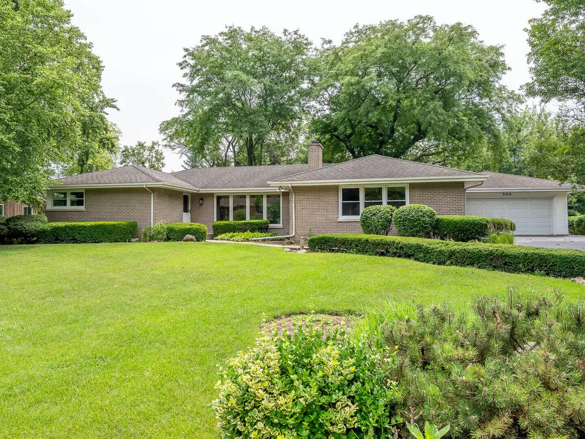 Palatine, IL 60067,309 S Circle DR