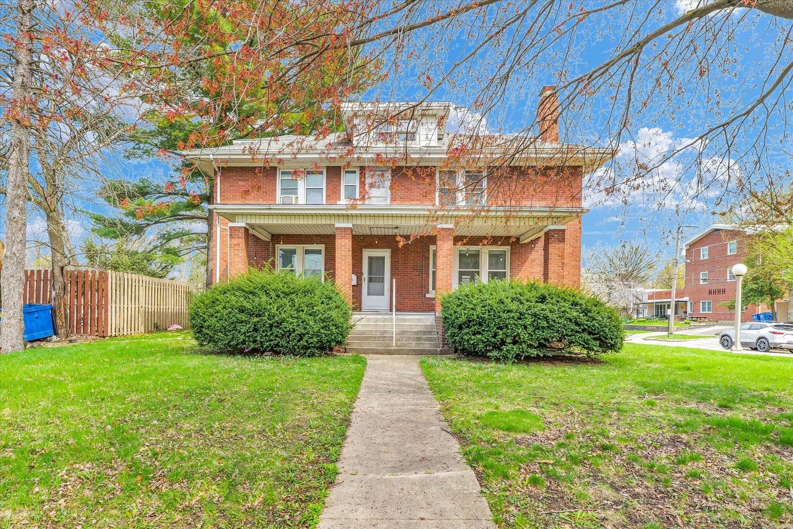 1008 S Lincoln AVE, Urbana, IL 61801