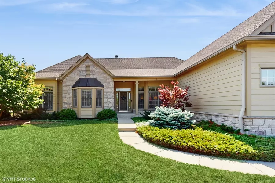 870 Legacy Ridge, Algonquin, IL 60102