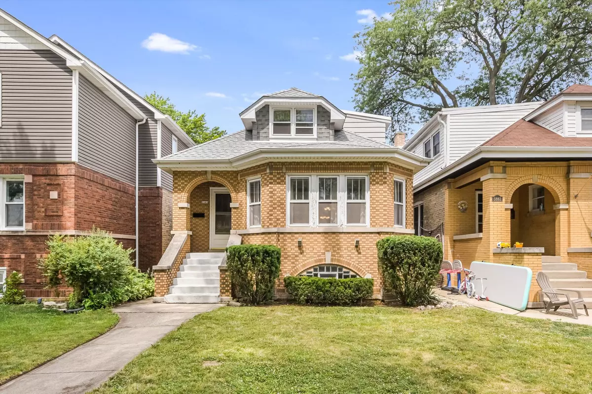 Chicago, IL 60646,5865 N Manton AVE